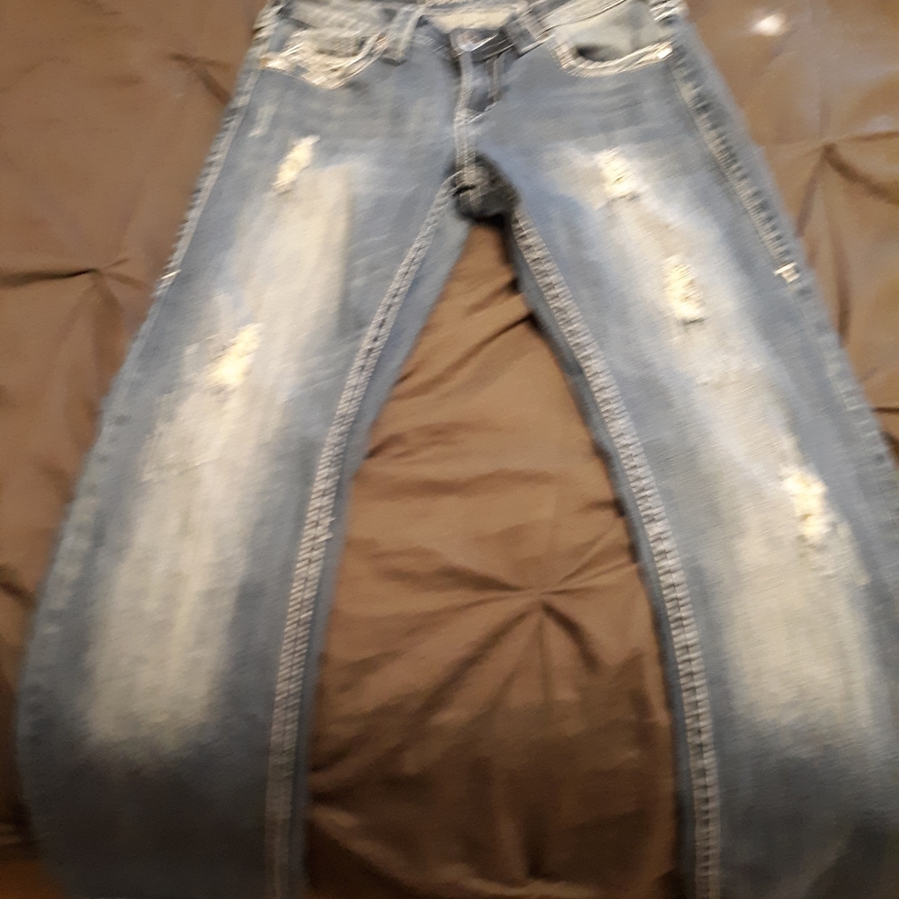 Worm 2 times Cowgirl Tuff jeans
